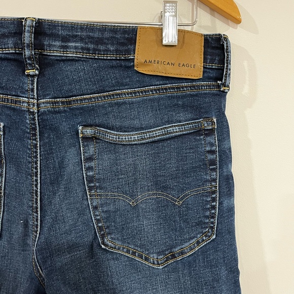 American Eagle Airflex+ Original Straight Leg Denim Jeans - Picture 3 of 4